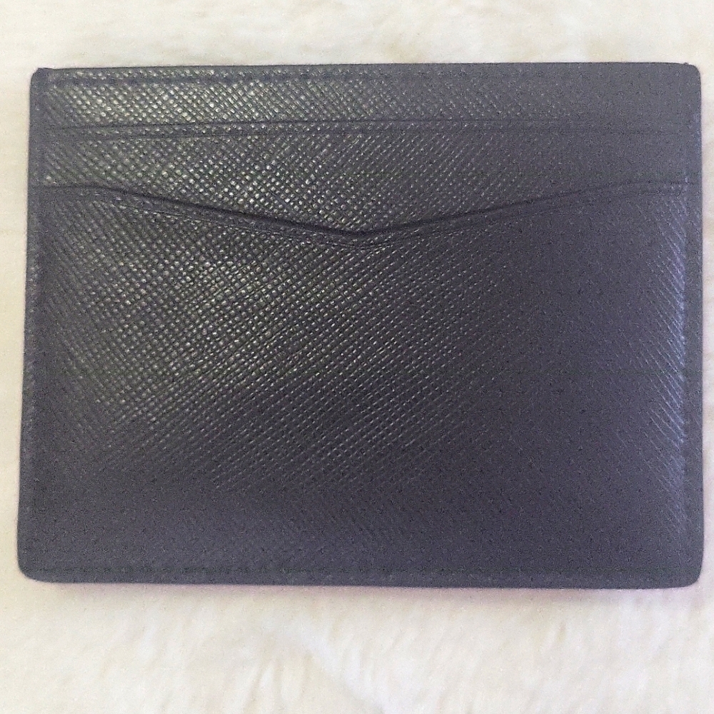 Kate Spade Black Card Wallet with Gold Logo - Picture 2 of 3